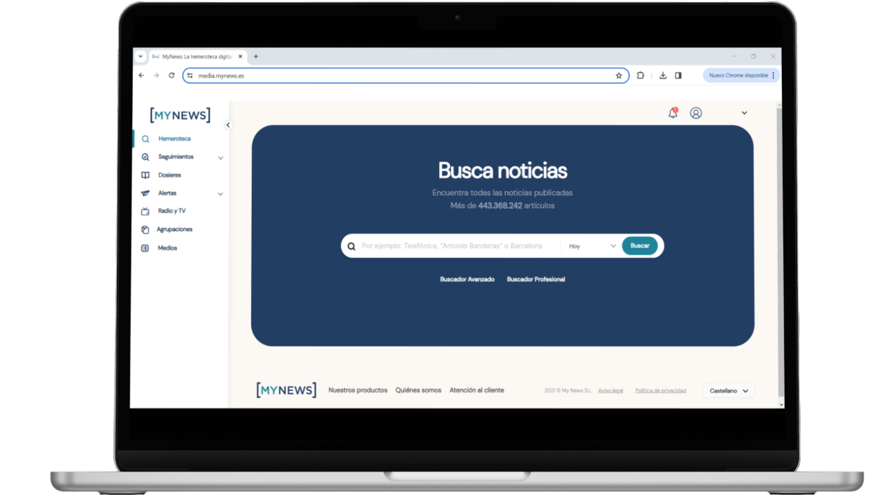 Portátil con la sección de hemeroteca de la plataforma Mynews Media